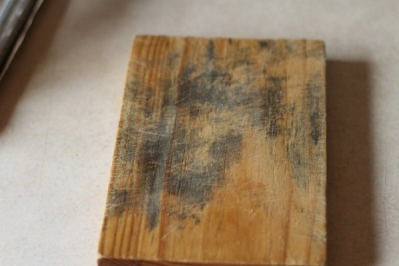 Đồ dùng gỗ bị mốc rất có hại cho sức khỏe