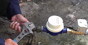 Đồng hồ nước chạy nhanh - Nguyên nhân và cách khắc phục